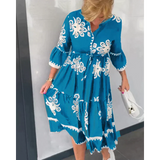 Autumn dress with floral print and elegant fit