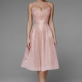 Figure-Flattering Evening Gown with Luxurious Fabric & Timeless Silhouette