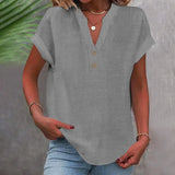 Loose Summer Blouse with V-Neck and Buttons – Short-Sleeved and Timeless