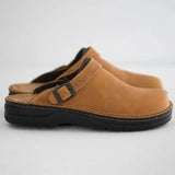 Orthopedic leather clogs for autumn