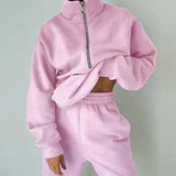 Comfortable tracksuit with zipper for women
