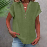 Loose Summer Blouse with V-Neck and Buttons – Short-Sleeved and Timeless