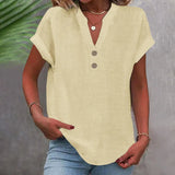Loose Summer Blouse with V-Neck and Buttons – Short-Sleeved and Timeless