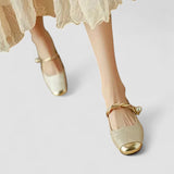 Stylish orthopedic shoes with ergonomic sole and round toe for women, comfortable and versatile for office or everyday wear