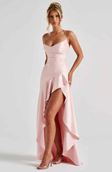Maxikleid mit Rüschenabschluss - Cecile LavelleDunkelrot