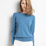 Cashmere sweater with classic neckline for the autumn season