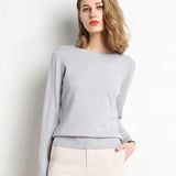 Cashmere sweater with classic neckline for the autumn season