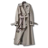 Women's Classic trench in timeless autumn style