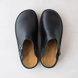Orthopedic leather clogs for autumn