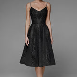 Figure-Flattering Evening Gown with Luxurious Fabric & Timeless Silhouette