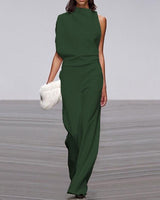 Elegant jumpsuit with high collar