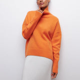 Relaxed-Fit Turtleneck Sweater with Timeless Silhouette