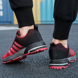 Comfortable Runmax men's orthopedic running shoes