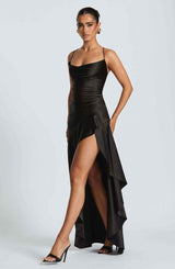 Maxikleid mit Rüschenabschluss - Cecile LavelleDunkelrot