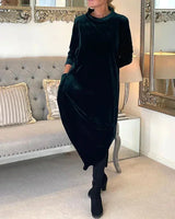 Women's loose-fitting velvet midi dress with pockets