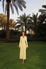 Elegant midi dress with buttons and long sleeves
