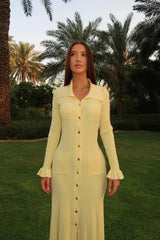 Elegant midi dress with buttons and long sleeves